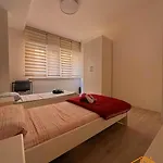 公寓 Carloalberto23- By Homes In 安科纳