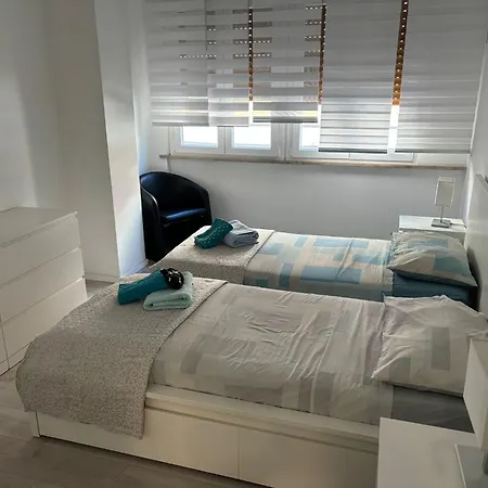 Homes In Cca23 Apartment Ancona