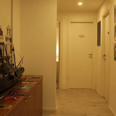 Cca23- By Homes In * Ancona