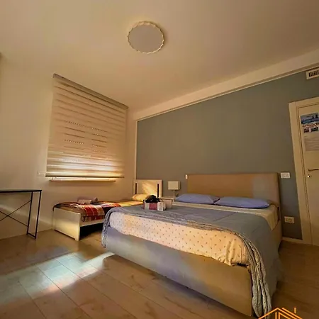 아파트 Carloalberto23- By Homes In *