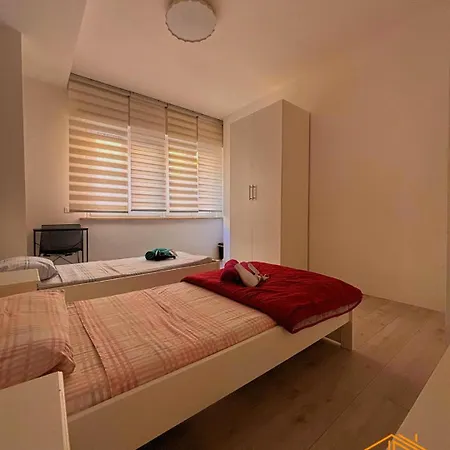 아파트 Carloalberto23- By Homes In 안코나