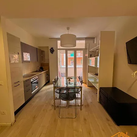 Carloalberto23- By Homes In Lägenhet