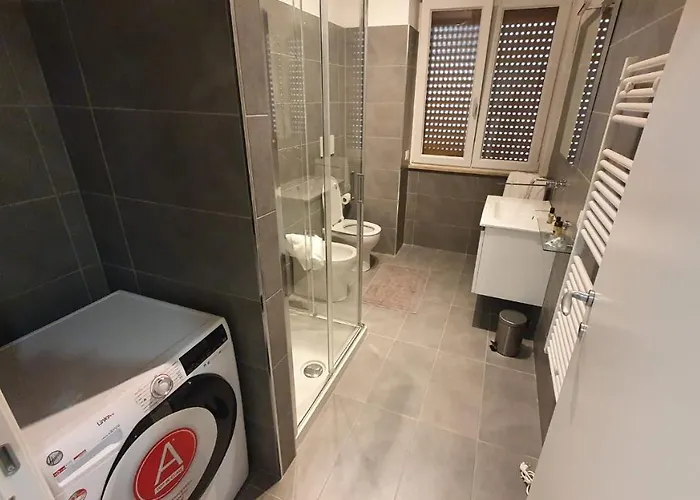 Lägenhet Carloalberto23- Rooms By Homes In Ancona *