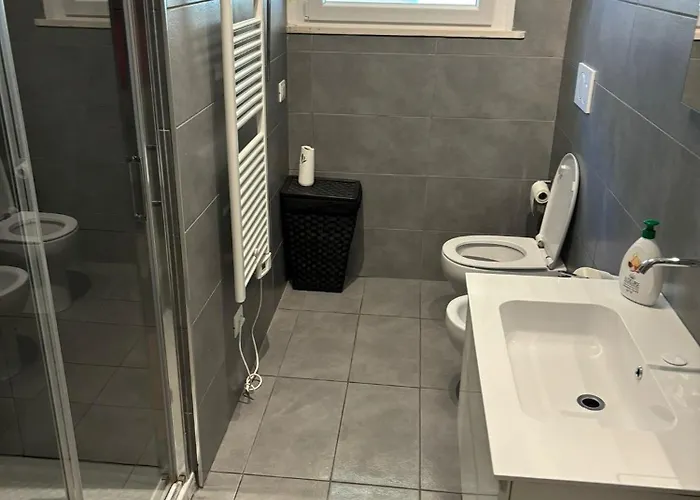 Carloalberto23- Rooms By Homes In Ancona Ancona