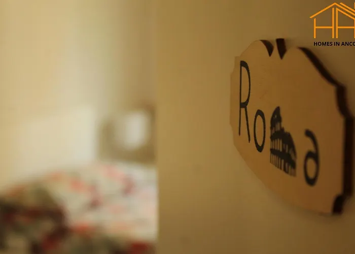 Carloalberto23- Rooms By Homes In Ancona *