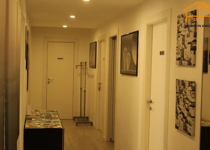 Carloalberto23- Rooms By Homes In Ancona Ancona