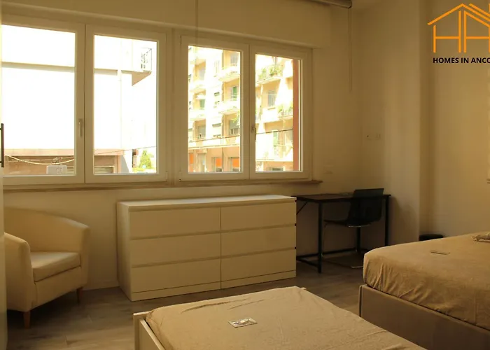 Carloalberto23- Rooms By Homes In Ancona * Ancona