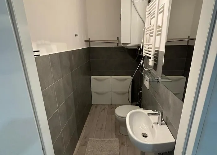 Carloalberto23- Rooms By Homes In Ancona