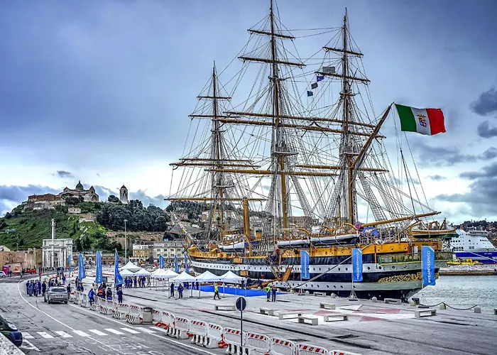 Carloalberto23- Rooms By Homes In Ancona *