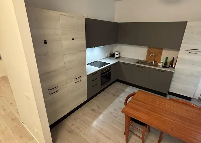 Carloalberto23- Rooms By Homes In Ancona * Ancona