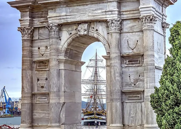 Carloalberto23- Rooms By Homes In Ancona *