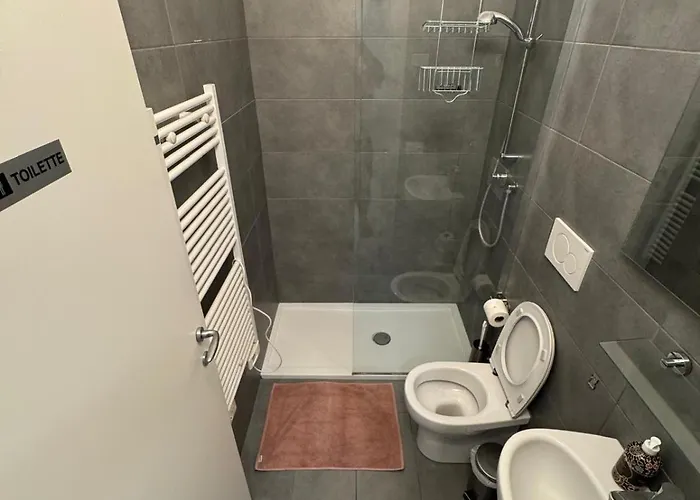 Lägenhet Carloalberto23- Rooms By Homes In Ancona Ancona