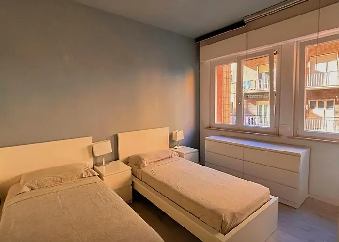 Carloalberto23- By Homes In Daire Ancona